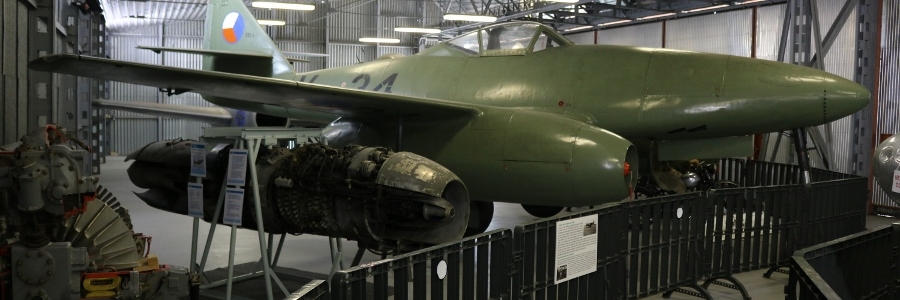 Avia S-92 Turbina (Me 262) and Junkers Jumo 004B axial flow jet engine (M-04) – Prague Aviation Museum (September 2017)